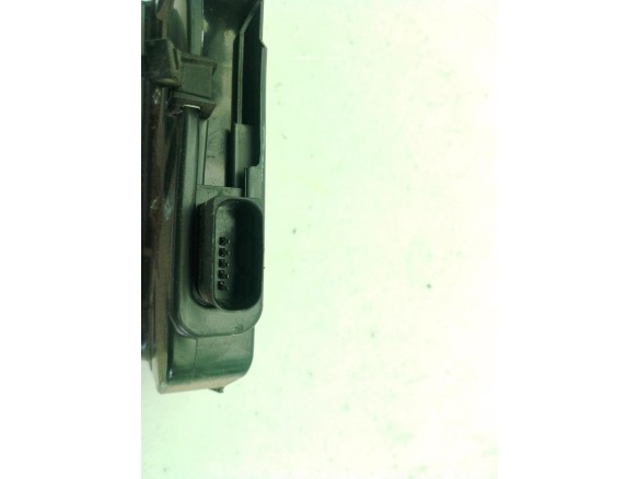   CERRADURA PUERTA LAT DEL IZQ IVECO DAILY VI Caja/Chasis|Desguaces La Cabaña