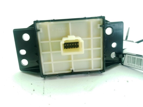 75K815L INTERRUPTOR FRENO MANO ELECTRICO TOYOTA COROLLA Ranchera familiar (_E21_)|Desguaces La Cabaña