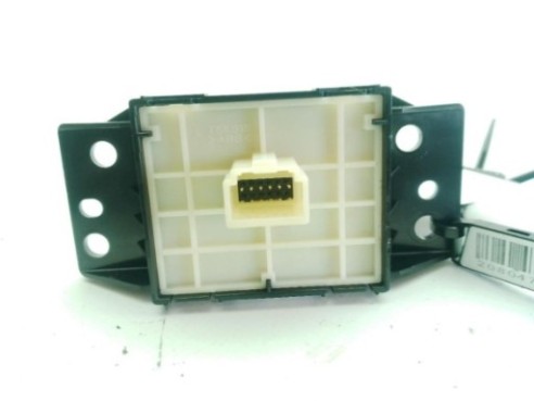 75K815L INTERRUPTOR FRENO MANO ELECTRICO TOYOTA COROLLA Ranchera familiar (_E21_)|Desguaces La Cabaña