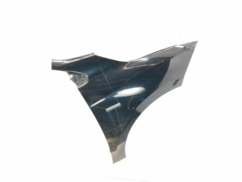 631005149R ALETA DEL DER RENAULT MEGANE III Fastback (BZ0_)|Desguaces La Cabaña