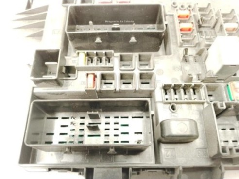 CAJA FUSIBLES EXTERIOR (BSM)|Desguaces La Cabaña 2