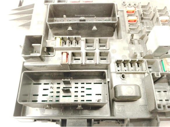 13277318NB, CAJA FUSIBLES EXTERIOR (BSM) OPEL INSIGNIA A (G09)|Desguaces La Cabaña