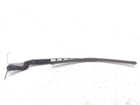 BRAZO LIMPIAPARABRISAS DEL DER AUDI A6 (4F2, C6) |Desguaces La Cabaña