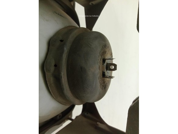 FARO DERECHO VOLVO 480 E (482)|Desguaces La Cabaña