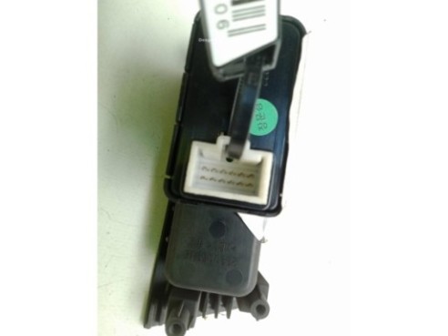 INTERRUPTOR FRENO MANO ELECTRICO HYUNDAI GENESIS (DH)|Desguaces La Cabaña