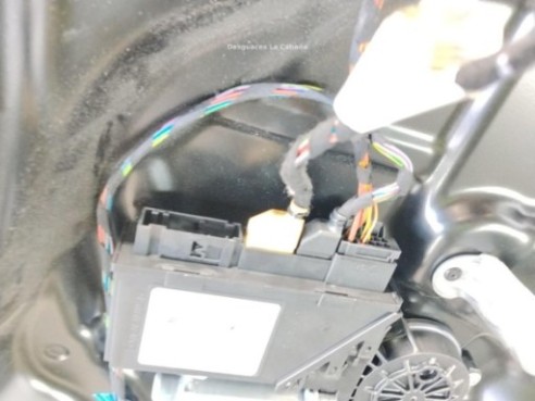 7L0839462D ELEVALUNAS PUERTA LAT TRA DER VW TOUAREG (7LA, 7L6, 7L7)|Desguaces La Cabaña