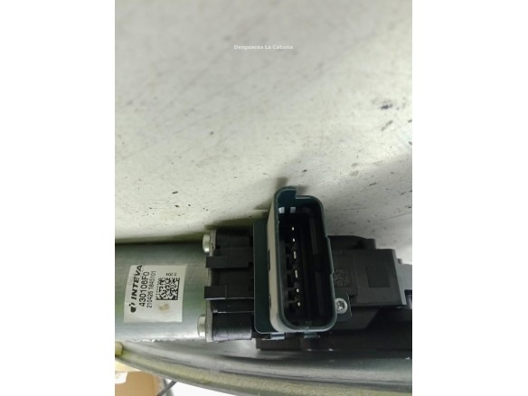 827211609R ELEVALUNAS PUERTA LAT TRA IZQ RENAULT MEGANE IV (B9A/M_)|Desguaces La Cabaña