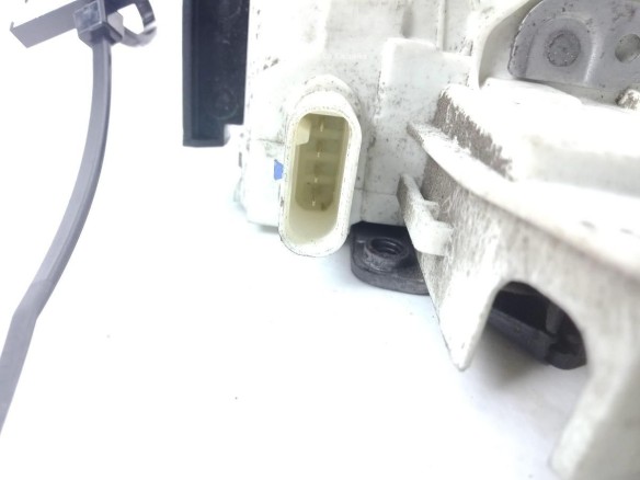 CERRADURA PUERTA LAT DEL IZQ MERCEDES BENZ SPRINTER 3,5-t Furgón (906) |Desguaces La Cabaña