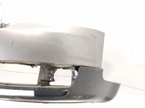 8E0807103F GRU PARAGOLPES DEL AUDI A4 Avant (8E5, B6)|Desguaces La Cabaña