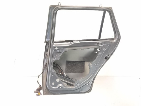 1K9833056B PUERTA LAT TRA DER VW GOLF V Variant (1K5)|Desguaces La Cabaña