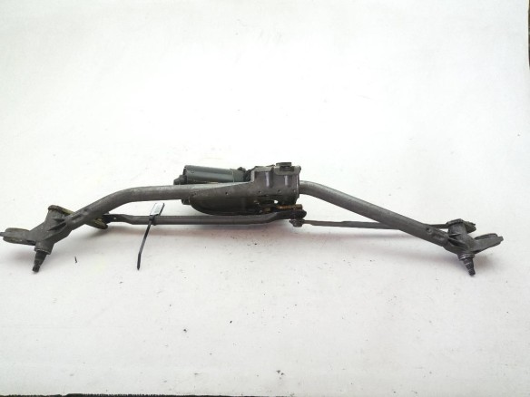   MOTOR LIMPIAPARABRISAS DEL VW PASSAT (3B2)|Desguaces La Cabaña