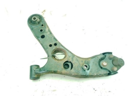 4806847050 BRAZO SUSPENSION DEL DER INF LEXUS CT (ZWA10_)|Desguaces La Cabaña
