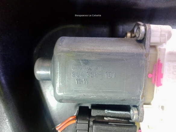 964369101 ELEVALUNAS PUERTA LAT TRA IZQ FIAT FREEMONT (345_) |Desguaces La Cabaña