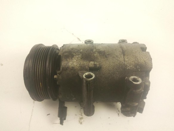 AV1119D629BA COMPRESOR AA FORD FOCUS III|Desguaces La Cabaña