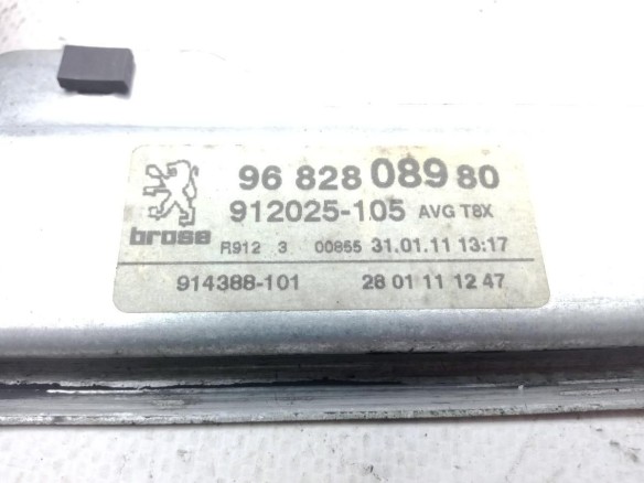9682808980 ELEVALUNAS PUERTA LAT DEL IZQ PEUGEOT 5008 |Desguaces La Cabaña