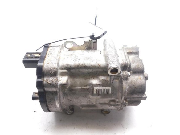 0424001202 COMPRESOR AA TOYOTA COROLLA Fastback (_E21_)|Desguaces La Cabaña