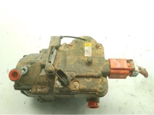 0422001350 COMPRESOR AA TOYOTA YARIS (_P13_)|Desguaces La Cabaña