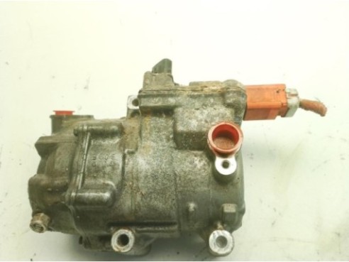0422001350 COMPRESOR AA TOYOTA YARIS (_P13_)|Desguaces La Cabaña