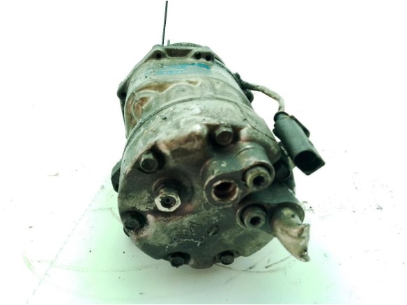 1J0820803N COMPRESOR AA VW GOLF IV (1J1)|Desguaces La Cabaña