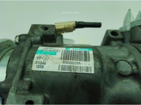 8200880550 RADIADOR AGUA DACIA DUSTER|Desguaces La Cabaña 2