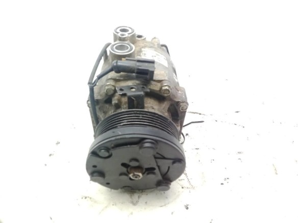 8FK351334611 COMPRESOR AA FORD TOURNEO CONNECT|Desguaces La Cabaña