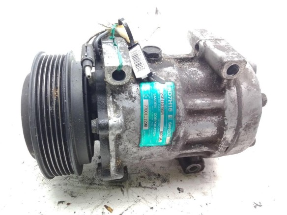 8073,7700111298, COMPRESOR AA RENAULT ESPACE III (JE0_)|Desguaces La Cabaña