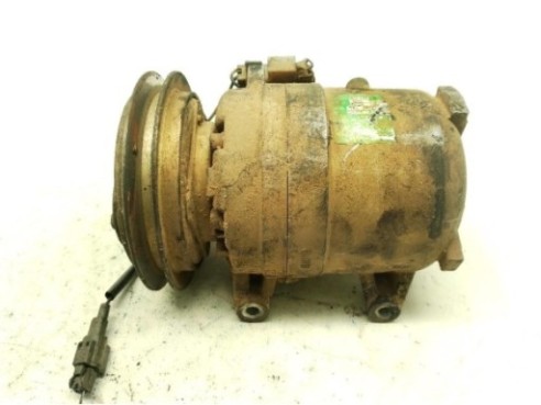 926000F001  COMPRESOR AA FORD MAVERICK (UDS, UNS)|Desguaces La Cabaña