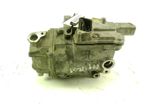 0422001350 COMPRESOR AA TOYOTA YARIS (_P13_)|Desguaces La Cabaña