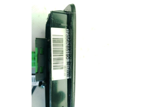 07356765190, 30171232 MANDO ELEVALUNAS PUERTA LAT DEL DER CITROEN JUMPER Furgón|Desguaces La Cabaña