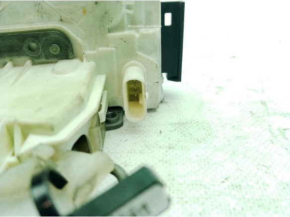 A2047201835 CERRADURA PUERTA LAT DEL DER MERCEDES BENZ CLASE E (W212)|Desguaces La Cabaña