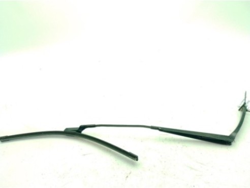 2206251, JX7B17526AB BRAZO LIMPIAPARABRISAS DEL DER FORD FOCUS IV (HN)|Desguaces La Cabaña