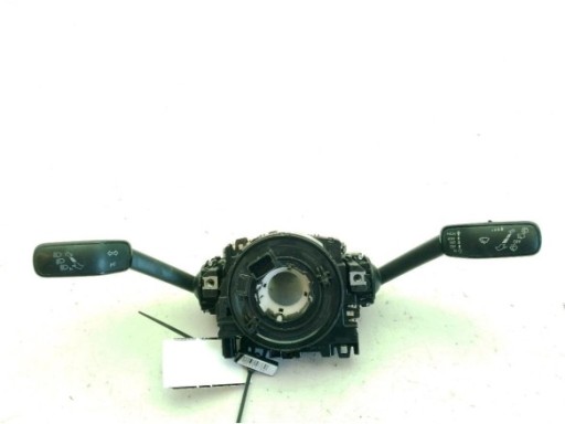 8V0615424D PINZA TRA DER VW GOLF VII (5G1, BQ1, BE1, BE2)|Desguaces La Cabaña