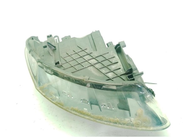 260605817R, 260609865R FARO IZQUIERDO RENAULT MEGANE III Fastback (BZ0_)|Desguaces La Cabaña