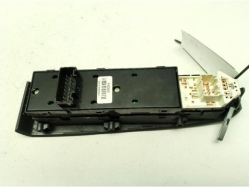 373002B600 ALTERNADOR KIA SPORTAGE (SL)|Desguaces La Cabaña 2