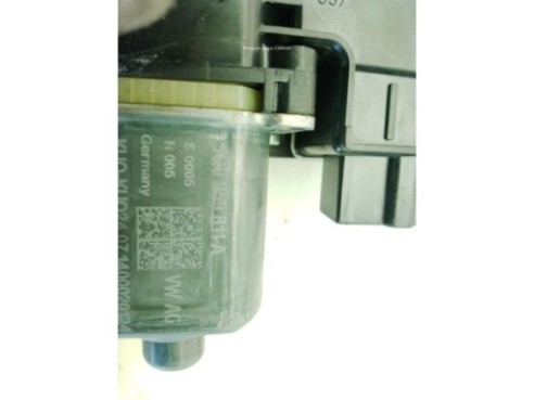 5G4839461C, 5Q0959811A ELEVALUNAS PUERTA LAT TRA IZQ VW GOLF VII (5G1, BQ1, BE1, BE2)|Desguaces La Cabaña