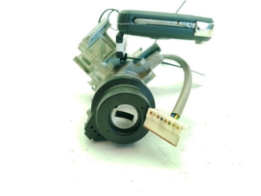 8V0615424D PINZA TRA DER VW GOLF VII (5G1, BQ1, BE1, BE2)|Desguaces La Cabaña