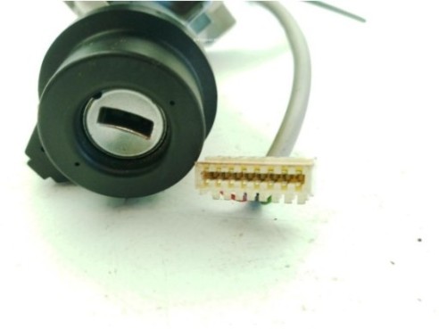 8V0615424D PINZA TRA DER VW GOLF VII (5G1, BQ1, BE1, BE2)|Desguaces La Cabaña 2