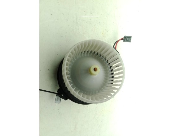   MOTOR CALEFACCION FORD FOCUS IV (HN)|Desguaces La Cabaña