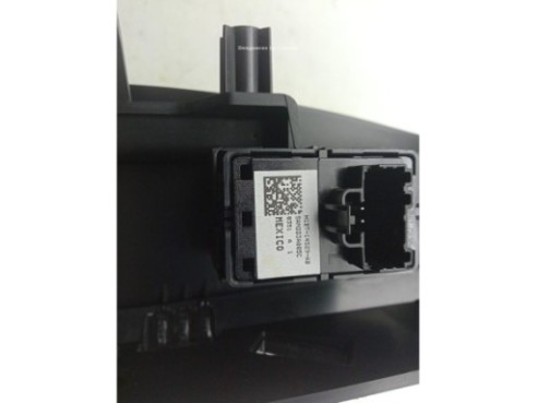 2490173 MANDO ELEVALUNAS PUERTA LAT DEL DER FORD FOCUS IV (HN)|Desguaces La Cabaña
