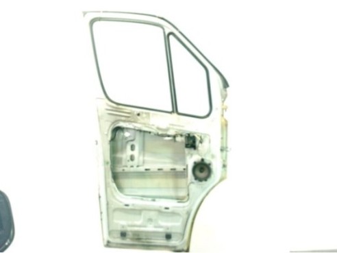 A9067200005  PUERTA LAT DEL IZQ MERCEDES BENZ SPRINTER 3,5-t Autobús (906)|Desguaces La Cabaña