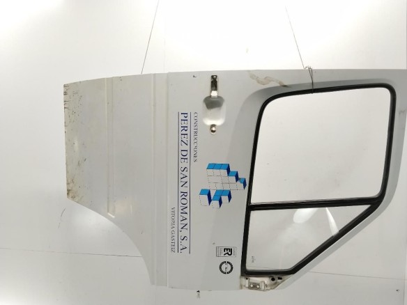 A901720040564 PUERTA LAT DEL DER MERCEDES BENZ SPRINTER 3-t Furgón (903)|Desguaces La Cabaña