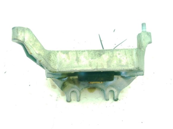 112535643R SOPORTE MOTOR IZQ DACIA SANDERO III|Desguaces La Cabaña