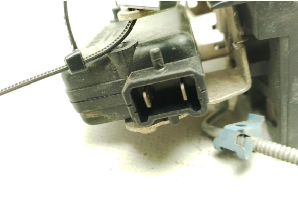CERRADURA PUERTA LAT TRA DER VW CADDY III Furgón (2KA, 2KH, 2CA, 2CH)|Desguaces La Cabaña