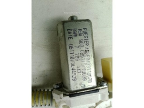 51337165596 ELEVALUNAS PUERTA LAT DEL DER BMW 1 (E81)|Desguaces La Cabaña