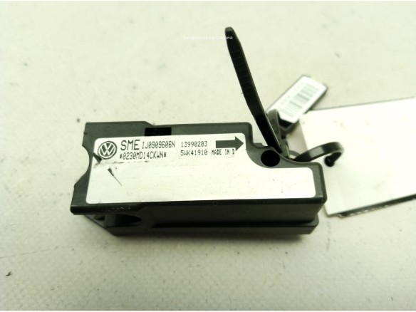 1J0909606N SENSOR IMPACTO LATERAL VW PASSAT (3B2)|Desguaces La Cabaña