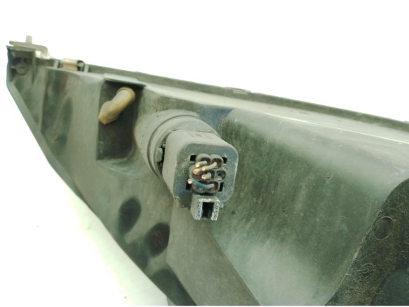 1152094 FARO IZQUIERDO FORD FOCUS Turnier (DNW)|Desguaces La Cabaña