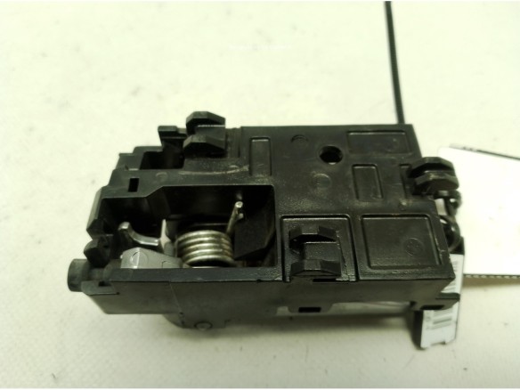 MANILLA PUERTA LAT DEL DER INT NISSAN ALMERA TINO (V10)|Desguaces La Cabaña