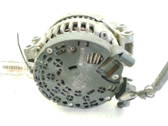 0121715017 ALTERNADOR BMW 1 (E87)|Desguaces La Cabaña
