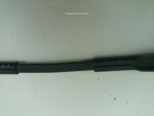 BRAZO LIMPIAPARABRISAS DELANTERO IZQUIERDO|Desguaces La Cabaña 2