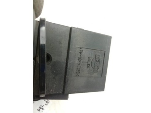   MANDO ELEVALUNAS PUERTA LAT DEL IZQ NISSAN MICRA C+C III (K12)|Desguaces La Cabaña